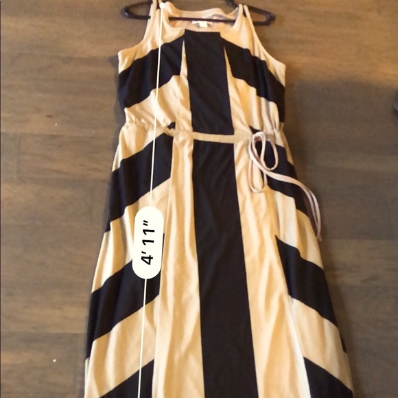 Coldwater Creek || Maxi Dress - Picture 4 of 11